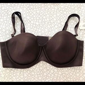 Soma Vanishing Strapless NWT